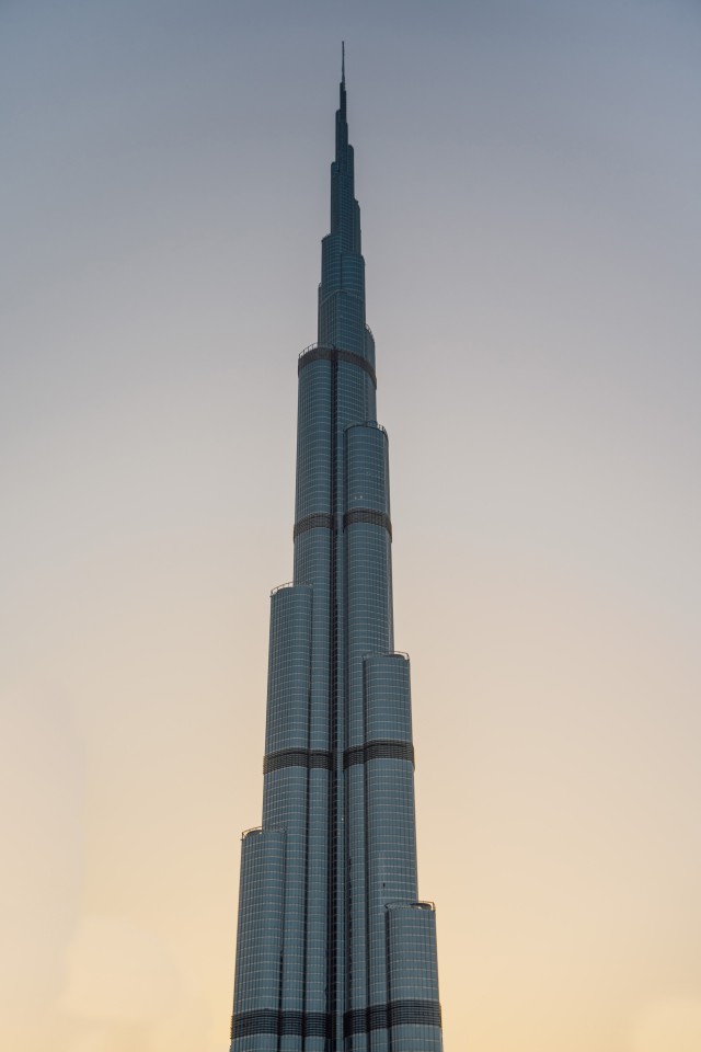 دانلود عکس برج خلیفه با کیفیت عالی برای پس ضمینه