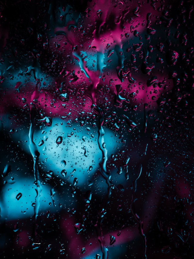 دانلود عکس قطرات باران بر روی شیشه با کیفیت (Full HD)