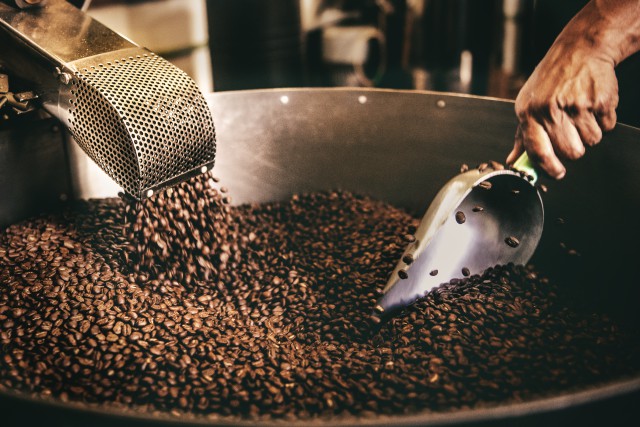 دانلود عکس نحوه تولید دانه های قهوه با کیفیت شگفت انگیز +  فول اچ دی